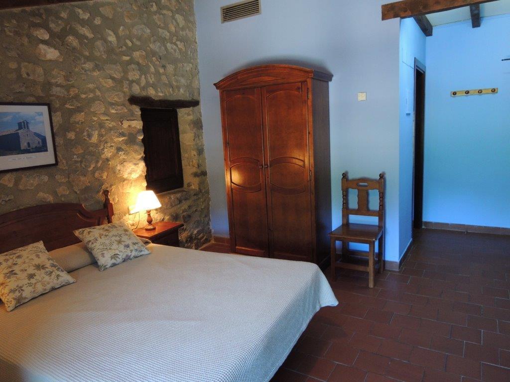 Hostal De La Rovira Oix Luaran gambar