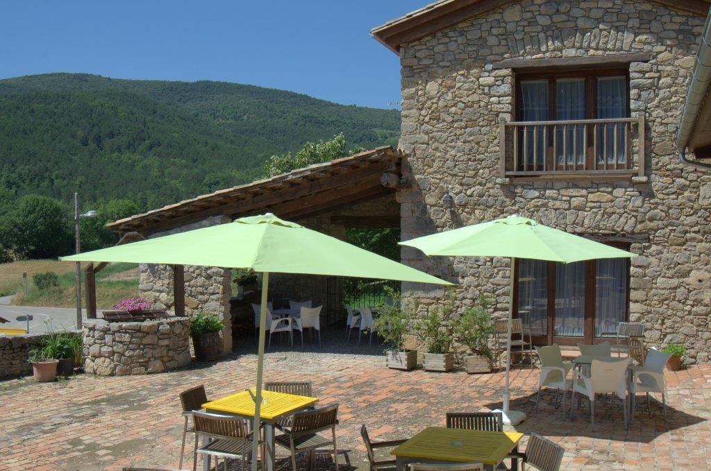 Hostal De La Rovira Oix Luaran gambar