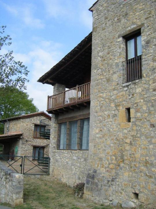 Hostal De La Rovira Oix Luaran gambar
